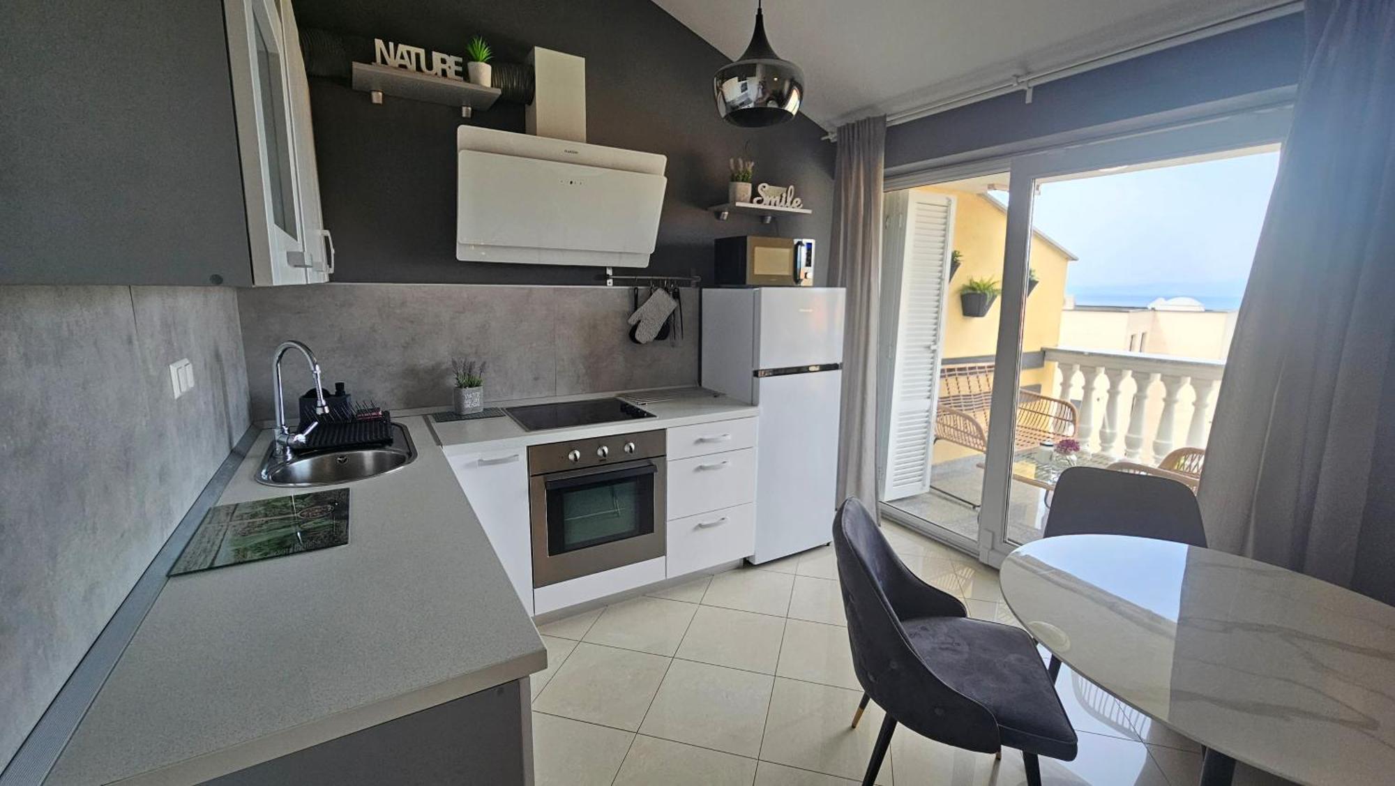 Apartman Moris Malinska Eksteriør bilde